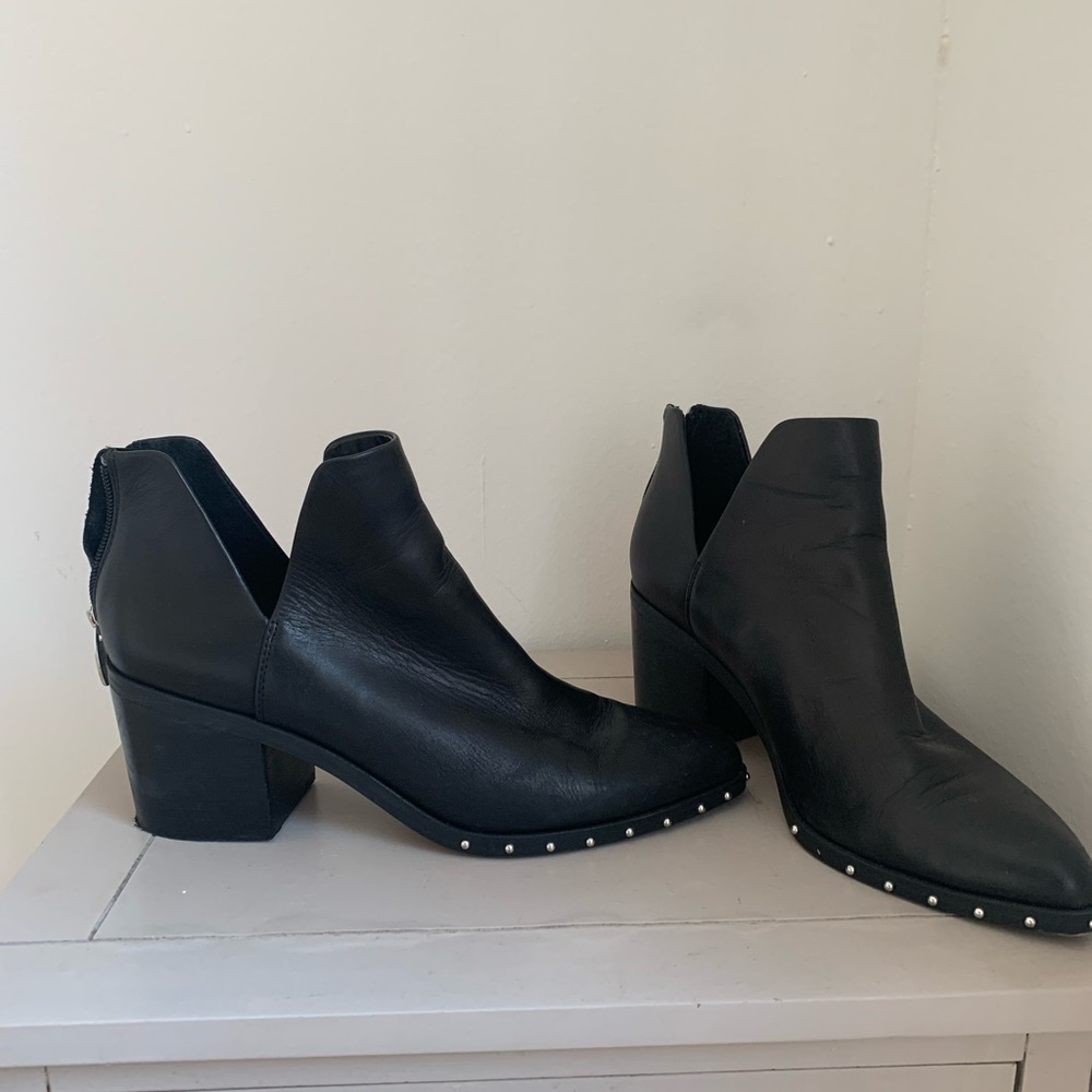 Steve Madden Black Booties Size 9